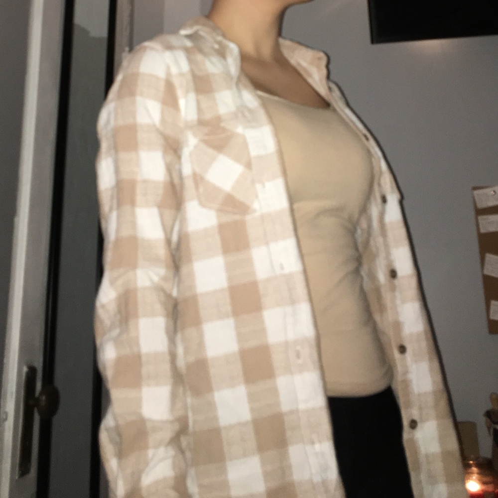 Buckle Nude Flannel
